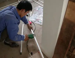 龙沙卫生间漏水维修公司为您专业分享一下龙沙水管维修的一些情况